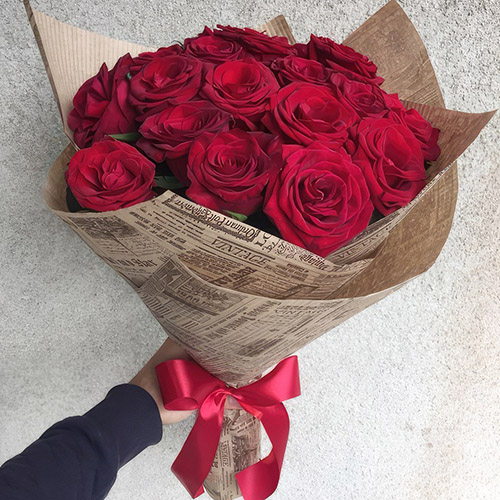фото товара 21 червона троянда | «Роза Львів»